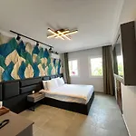 Lizbonia فندق بودروم