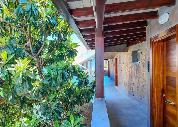 Lizbonia * Αλικαρνασσός